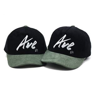 Casquette de baseball en velours côtelé avec logo brodé personnalisé à 5 panneaux de haute qualité - Product Image 1