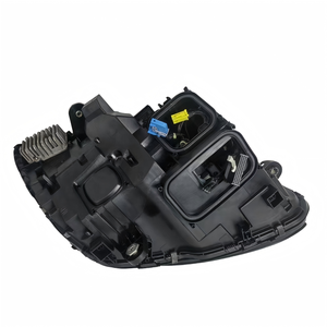 Mercedes-Benz W205 Classe C C180 C260 C200 2015-2019 12V Nouveaux phares LED pour rénovation/mise à niveau - Product Image 5