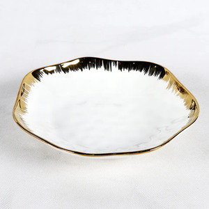 Bol <span class=keywords><strong>de</strong></span> <span class=keywords><strong>service</strong></span> à soupe en céramique dorée conçu sur mesure en <span class=keywords><strong>porcelaine</strong></span> avec glaçure pour la décoration quotidienne et les cadeaux - Product Image 3