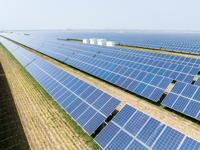 Panneau solaire monocristallin TOPCon de type N de 500W-700W, module photovoltaïque haute puissance adapté aux systèmes solaires résidentiels connectés au réseau et hors réseau