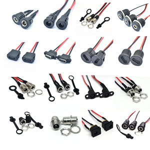 <span class=keywords><strong>Prise</strong></span> <span class=keywords><strong>USB</strong></span> <span class=keywords><strong>femelle</strong></span> étanche à monter sur panneau avec cache-poussière et écrou <span class=keywords><strong>pour</strong></span> port de charge <span class=keywords><strong>USB</strong></span> de moto, bateau, <span class=keywords><strong>voiture</strong></span> - Product Image 5