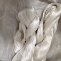 Prix d'usine, vente directe, fil de soie de mûrier 100% de qualité 4A5A 6A, soie brute de haute qualité 20/22D, tricoté ou tissé