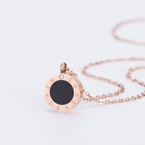 Yunnique – collier rond en acier inoxydable, or rose, chiffres romains, bijoux cadeaux unisexes - Product Image 3
