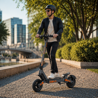 KuKirin G2 Elektrikli Scooter 800W 48V 15Ah 10 İnç Katlanabilir Arazi Tipi Ulaşım E-Scooter'ı