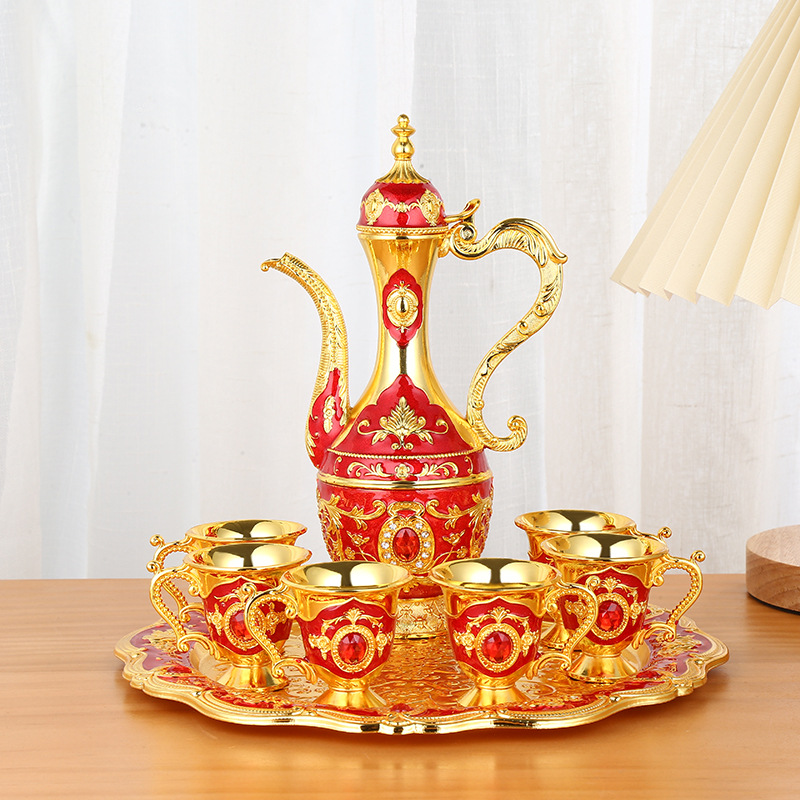 Golden red-small european style wine set