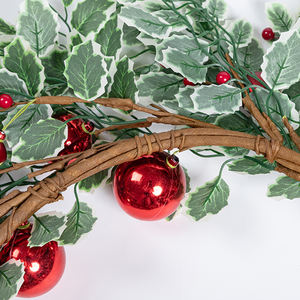 ホリーベリーLVS人工キャンドルリング人気クリスマス屋外パーティーデコレーション花輪と花輪 - Product Image 4