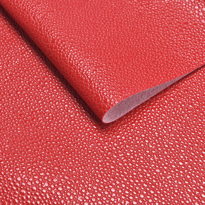 Inci desen kabartmalı Stingray balık cilt tahıl yapay PVC deri rulo çanta süslemeleri için - Product Image 1