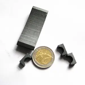 Design unico Fornitore Dorato di Ferrite Magnete Dell'altoparlante