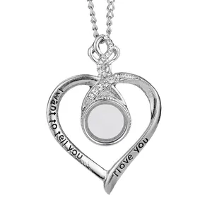 Bijoux de mode personnalisés pour femmes collier personnalisé colliers en alliage de zinc à sublimation cadeaux de saint valentin blancs - Product Image 1