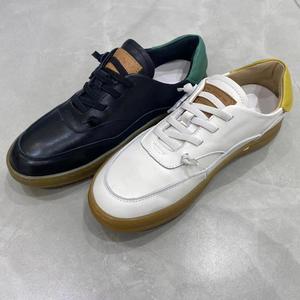 Chaussures en cuir pour femmes, élégantes, durables, style décontracté, plates, de haute qualité - Product Image 1