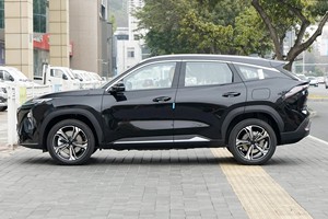Voiture d'occasion 2024 Geely Galaxy L7 1.5T DHT PHEV 115km PLUS Longteng FWD 287kW 535Nm 6.9s 1370km d'autonomie SUV économique pour l'exportation - Product Image 5