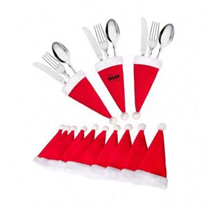 Porte-couverts personnalisés en forme de bonnets de Père Noël - Accessoires de table festifs pour les dîners de Noël - Product Image 1