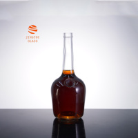 Bouteilles en verre rondes et longues de 700 ml, y compris des bouteilles de brandy et de whisky, adaptées à l'emballage de spiritueux haut de gamme