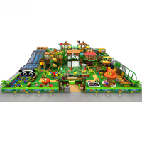 Équipement de terrain de jeux intérieur pour enfants 2025 Espace 500 mètres carrés 4 étages Thème jungle animale Jeux doux Grands toboggans 50-100