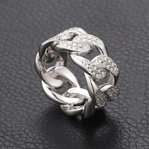 Anello Minimalista da Donna, Design Elegante a Cerchio, Gioiello con Zirconi alla Moda per Uso Quotidiano e Feste, Idea Regalo - Product Image 3