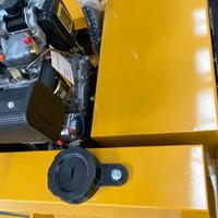 Rouleau compresseur vibrant sur roues de haute qualité 1,5 tonne, 2 tonnes, 3 tonnes à vendre