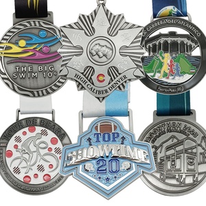 Fabrik neues Design Zink legierung Emaille Medaille Benutzer definiertes Logo Metall Gold Sport medaillen und Trophäen <span class=keywords><strong>Eagle</strong></span> Wing Ehren abzeichen mit 3M Kleber - Product Image 5