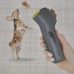 厂家批发互动宠物狗粮发射器大容量耐用宠物零食投掷器训练玩具