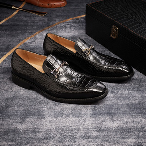 Mocassins pour hommes, chaussures formelles pour mariages, dîners et tenues professionnelles, cuir véritable respirant pour les occasions professionnelles et formelles - Product Image 6
