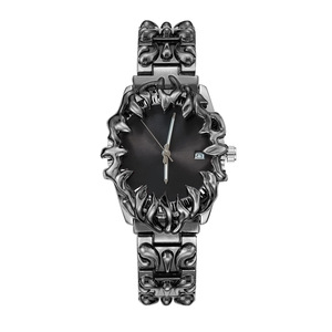 Reloj de pulsera Millennium vintage con forma de garra alienígena para hombre - un reloj de pulsera impermeable de nicho - Product Image 3