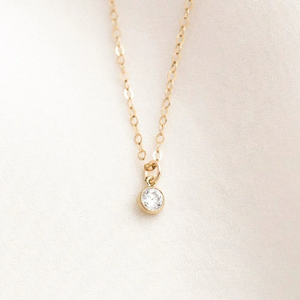 Collana <span class=keywords><strong>solitario</strong></span> in oro placcato rodiato <span class=keywords><strong>con</strong></span> cornice per festa di nozze fidanzamento o anniversario alla moda catena a maglie - Product Image 1