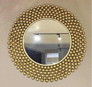 Maravilloso espejo de pared hecho a mano - Product Image 1