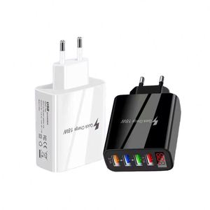 Chargeur de voyage numérique 5V3.1A avec affichage numérique, chargeur rapide multi-ports avec 4 USB pour téléphones mobiles Apple et Huawei - Product Image 1