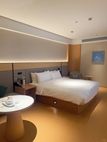 Fournisseur professionnel de mobilier de luxe pour hôtels et appartements – Ensemble de chambre sur mesure en MDF moderne, écologique et durable pour villa et cour.