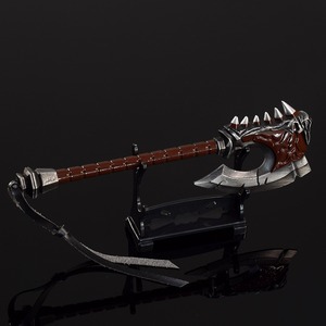World of Warcraft <span class=keywords><strong>WOW</strong></span> Toys Hacha Miniatura de Aleación de Zinc Gorehowl 18.5cm 142g Adornos Metálicos - Product Image 5