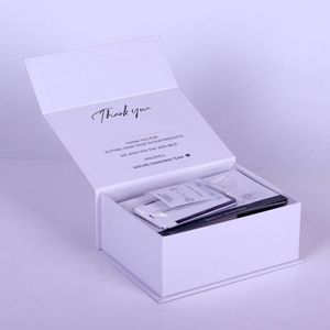 Boîte à bijoux magnétique en gros en forme de livre, boîte cadeau magnétique pour boucles d'oreilles, emballage pour colliers et bagues - Product Image 6