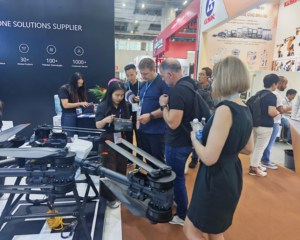 Estructura de Pulverización para Dron Agrícola de Cuatro Ejes EFT X2300 de Alta Resistencia y Diseño de Precisión para Operaciones con Carga Útil de 100 kg - Product Image 6