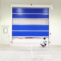 Porte rapide industrielle en PVC avec panneau de vision, fenêtre transparente et bord de sécurité pour atelier