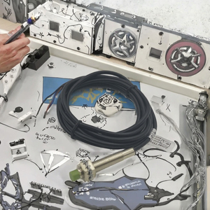 पेशेवर उच्च गुणवत्ता एम 8 एम 12 एम 18 एम 30 इंडटिव निकटता सेंसर स्विचिंग पीपी np np npn nc 2 3 4 तार धातु निकटता सेंसर - Product Image 6