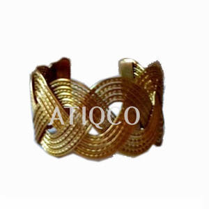 Bracelet jonc élégant en acier inoxydable pour femme – Nouvelle tendance populaire |   Bracelet jonc en laiton massif de style indien - Product Image 5