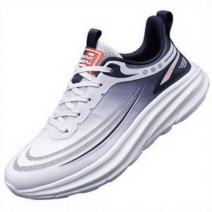 Nouvelles baskets d'été 2025 pour hommes, respirantes en maille, ultra-légères, amortissantes, à bout rond, imprimées en couleur unie, pour étudiants - Product Image 5