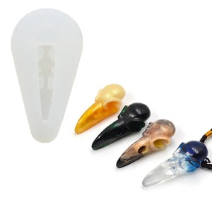 Raven Skull Silicone Mold For DIY Jewelry Epoxy Molding Transparent White Irregular Shape - Product Image 5