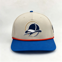Casquette de baseball perforée imperméable de haute qualité à 5 panneaux bicolore, logo en caoutchouc PVC, décoration en corde, chapeau de sport de golf personnalisé