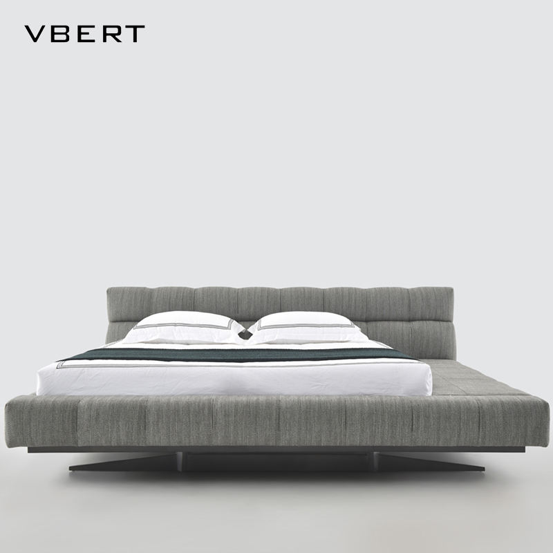 สีเทาเข้ม