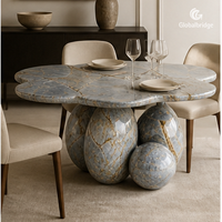 Table en pierre naturelle de quartzite bleu Roma personnalisée, modèle Couronne de pétales, pour projets hôteliers et villas
