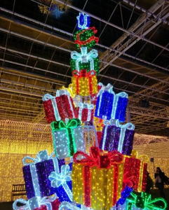 Luz decorativa LED 3D con forma de caja de regalo, impermeable IP65, para exhibiciones navideñas en interiores/exteriores - Product Image 1