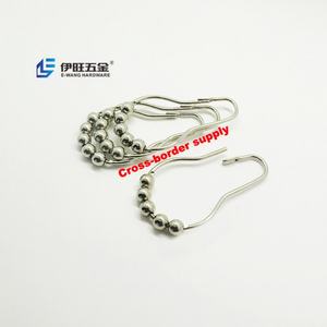 YIWANG En gros Anneaux de rideau de douche en métal en forme de traces de pas pour rideaux à enrouleur - Product Image 1