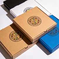 Boîte à pizza en carton ondulé personnalisée avec logo en relief, estampage à chaud et laminage mat pour les pizzerias gastronomiques