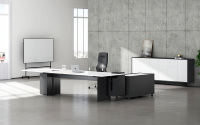 Bureau de direction moderne noir réglable en hauteur, électrique, assis-debout, pour manager