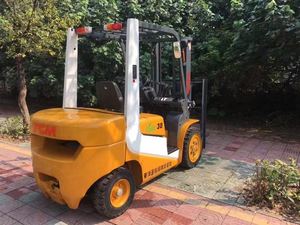 Montacargas Usado de Segunda Mano en Venta, Maquinaria para Movimiento de Tierras TCM FD30 - Product Image 2