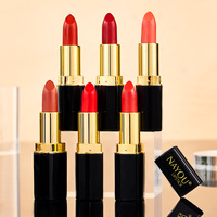 Petit tube noir bouche rouge léger et hydratant pas facile à coller à la tasse rouge à lèvres imperméable et résistant à la sueur fête des étudiants