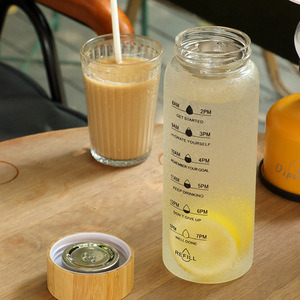 Bouteille <span class=keywords><strong>d</strong></span>'eau en verre de grande capacité 700/1000 ml pour adultes et étudiants, avec marqueur de temps, pour l'été - Product Image 6