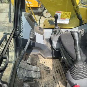 Excavadora Usada de 16 Toneladas, Marca Coreana Original Komatsu P160, Modelo 2022, en Buenas Condiciones, con Motor, Caja de Cambios y PLC - Product Image 3