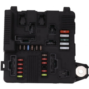 Caja de Fusibles del Motor Renault Megane Scenic 2 8200306032 8200306033 Portafusibles - Product Image 1