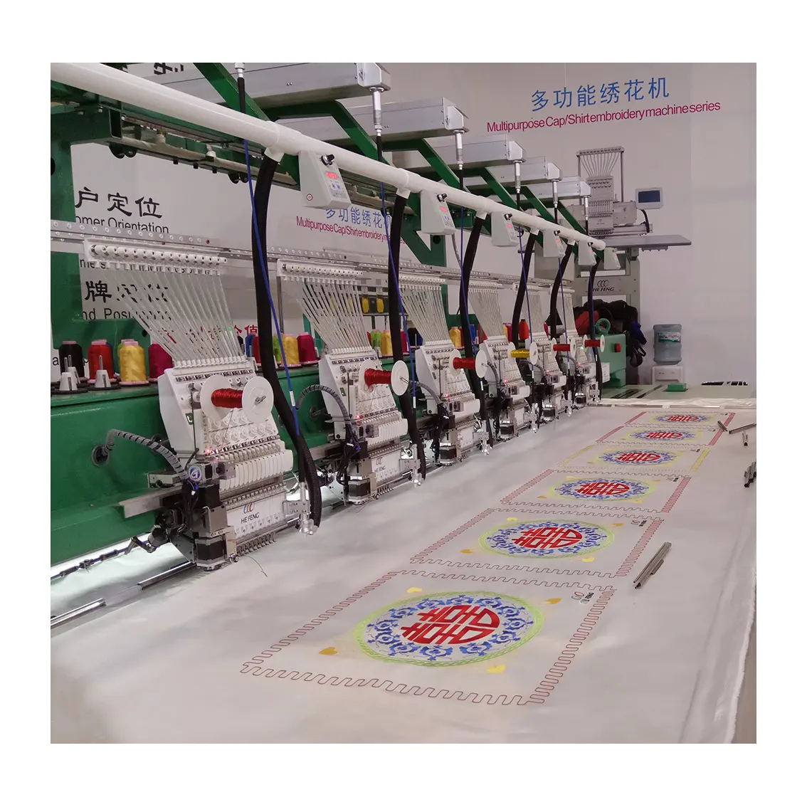 Machine de broderie par ordinateur, avec dispositif Laser, nouveau modèle