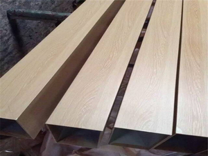 Fangtong Aluminium : Panneaux Simples Personnalisables en Taille et Couleur pour l'Ingénierie des Murs Extérieurs de Bâtiments - Product Image 3